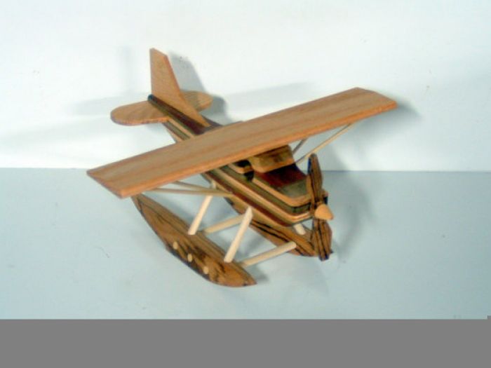 WOOD PONTOON PLANE Made with Five Different Types of Wood